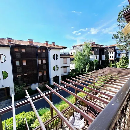 Marina Hills Апартаменты