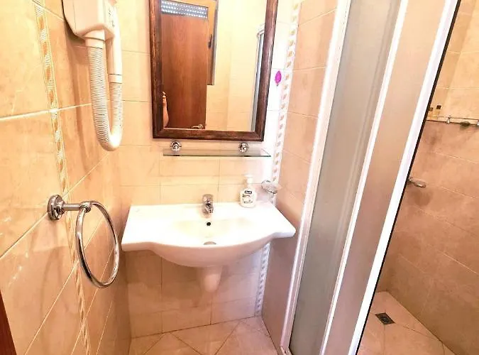 Апартамент Marina Hills